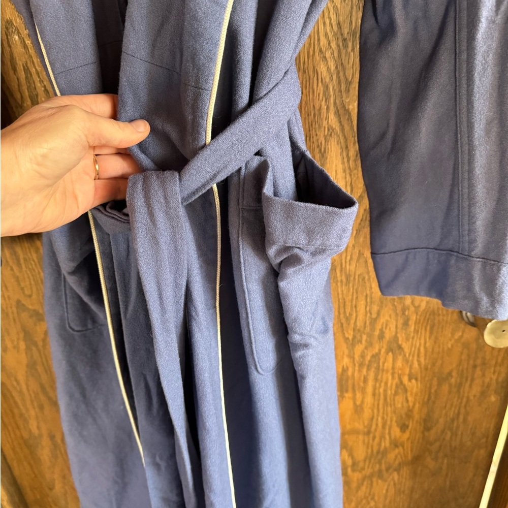 Pendleton Blue Virgin Wool Label Robe - Picture 4 of 4